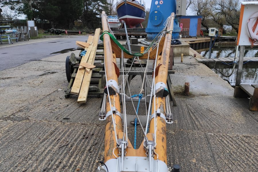 Boleh’s unique quadruped mast